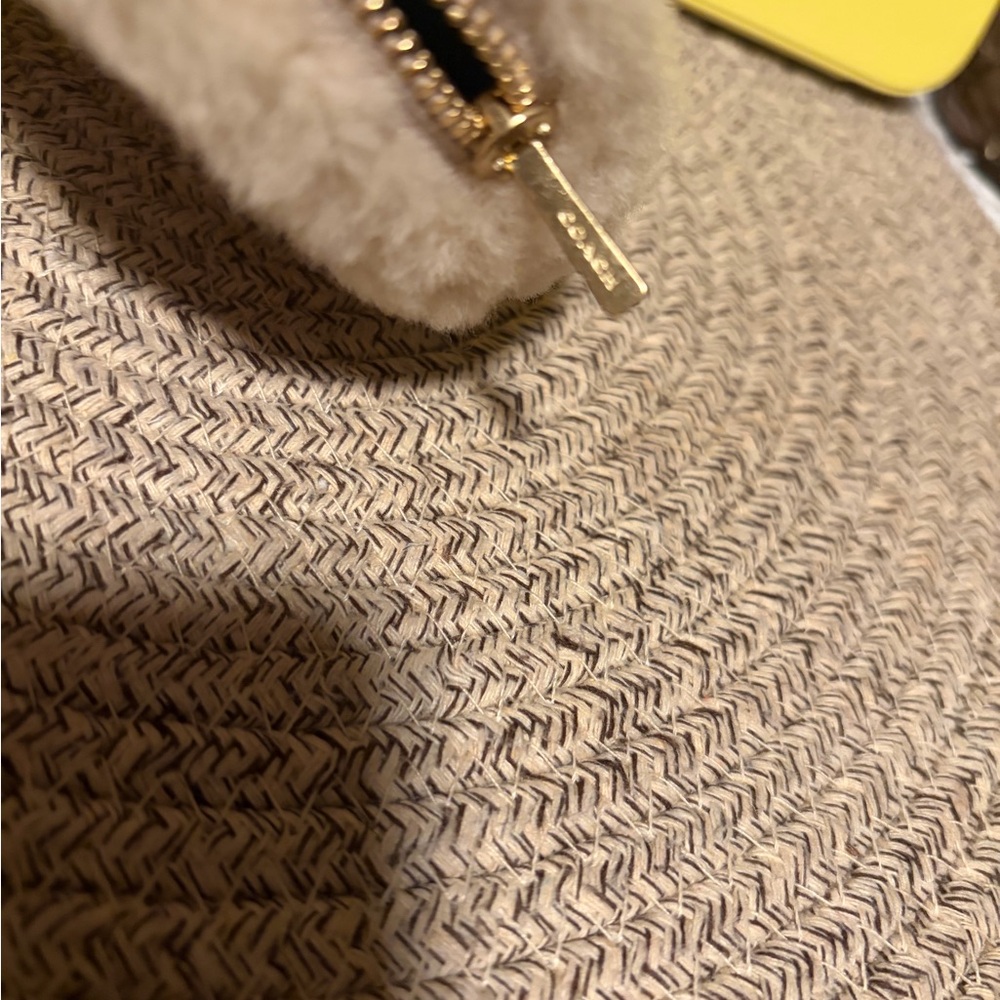 COACH Shearling Coin Bag Charm - Picture 8 of 9
